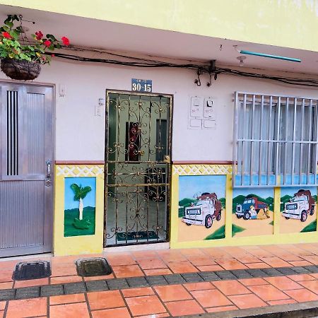 דירות Guatapé Vivienda Turistica El Zocalo מראה חיצוני תמונה