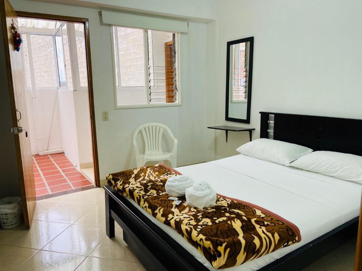 דירות Guatapé Vivienda Turistica El Zocalo מראה חיצוני תמונה